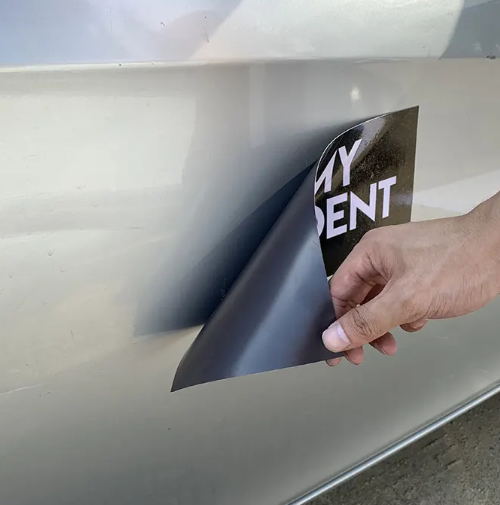 Autocollant magnétique publicitaire personnalisable