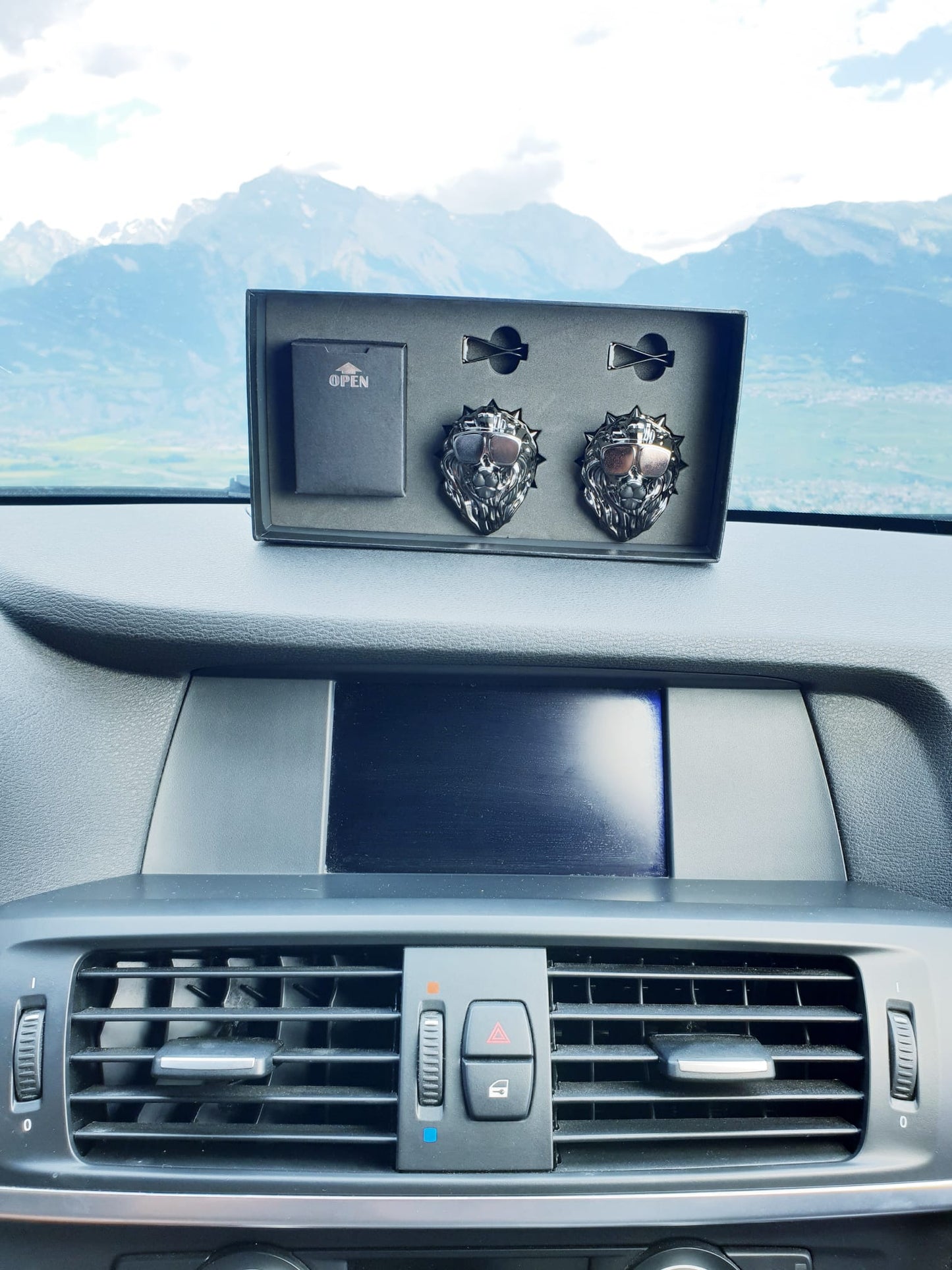 Fresh'Car™ - Diffuseur de parfum Lion coffret / 2 pièces